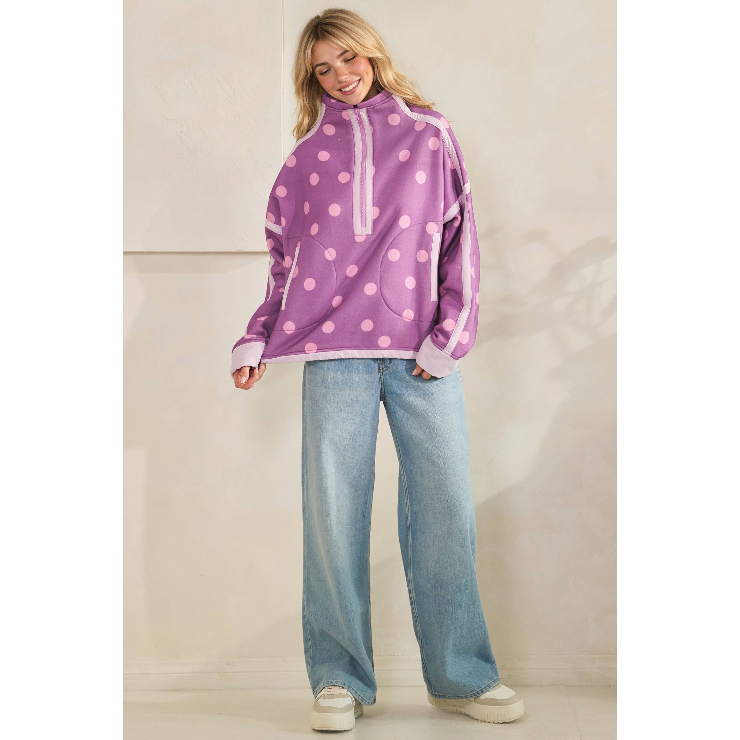 Polka Dot Contrast Pull Over
