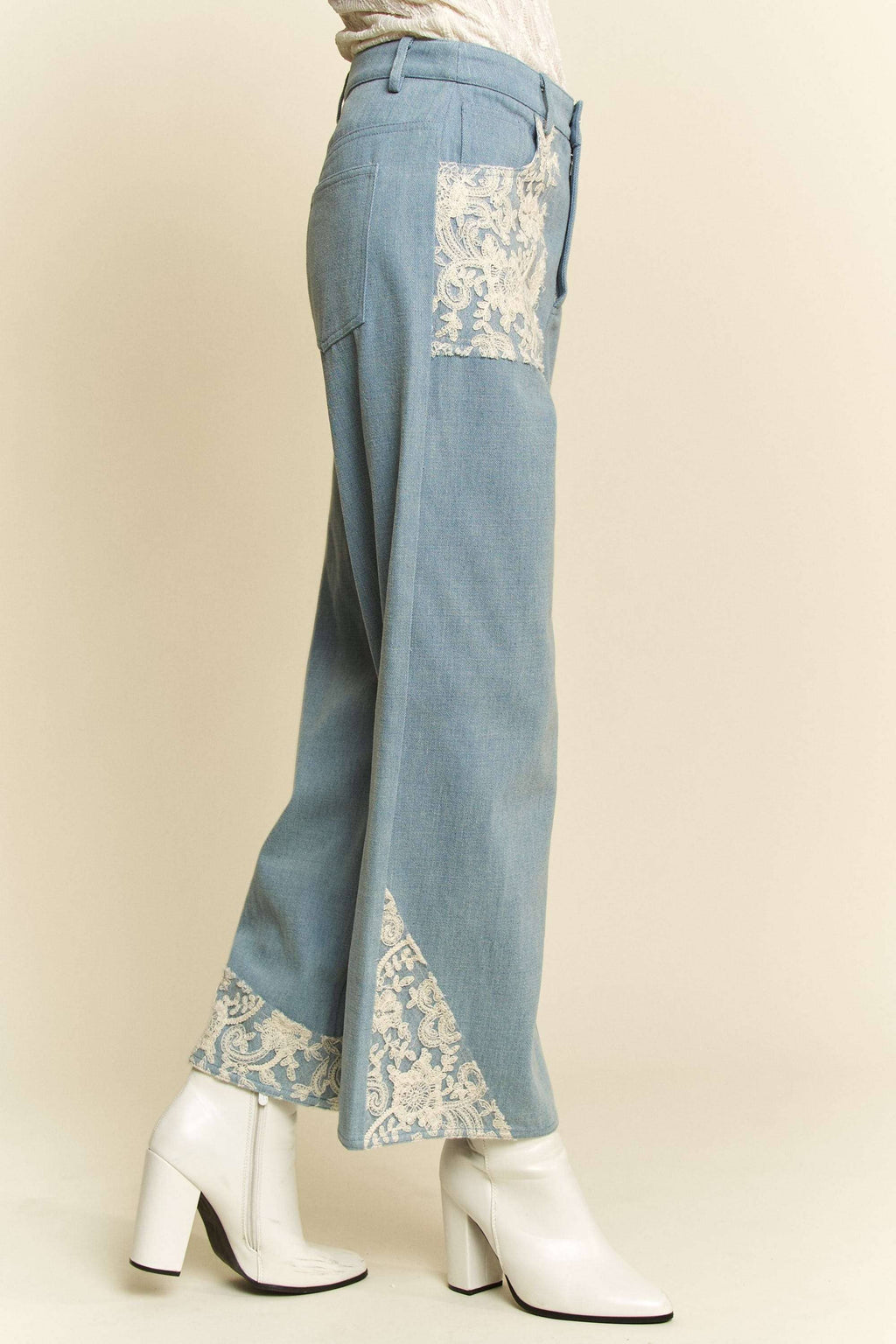 WIDE LEG DENIM PANTS WITH LACE APPLIQUE DETAILS