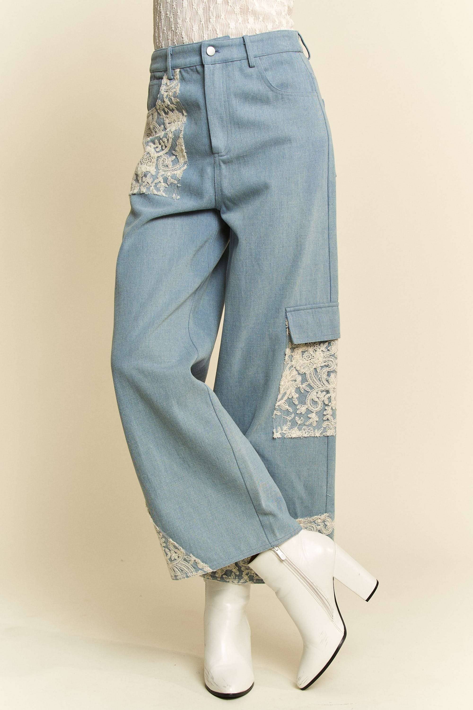 WIDE LEG DENIM PANTS WITH LACE APPLIQUE DETAILS
