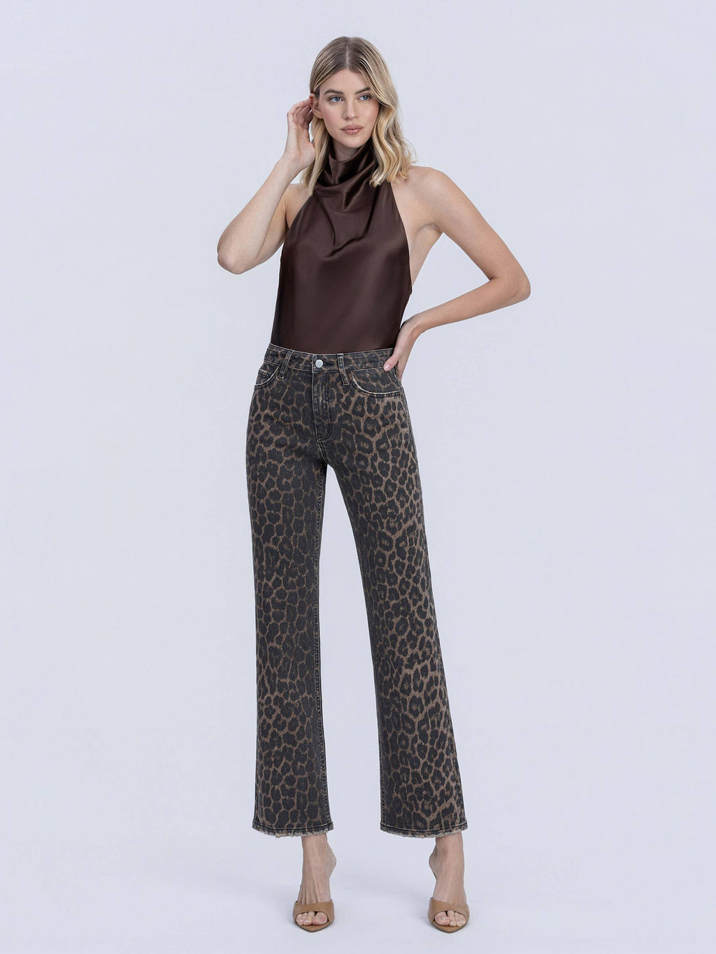 HIGH RISE LEOPARD PRINT SLIM WIDE JEANS