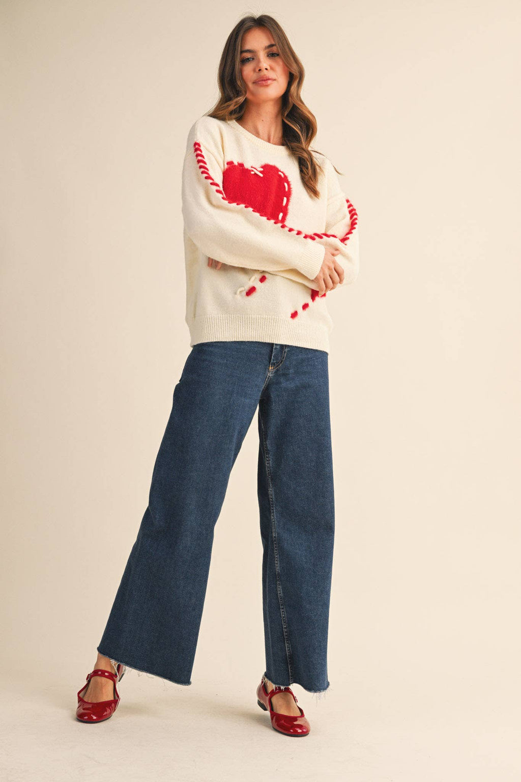 FUZZY HEART KNIT SWEATER WITH WHIP STITCH