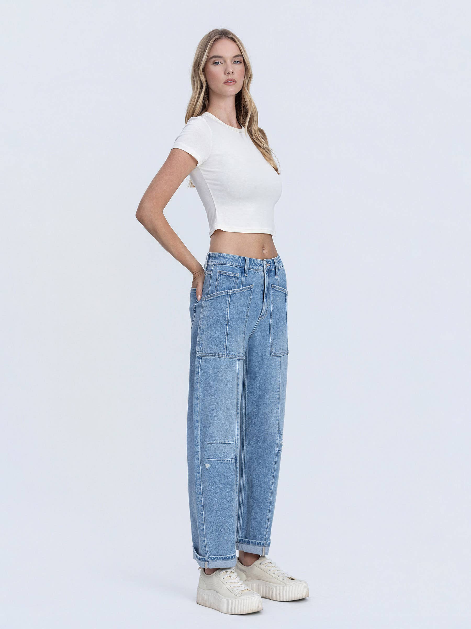 SUPER HIGH RISE PATCH POCKET CUFFED BARREL JEANS F9134
