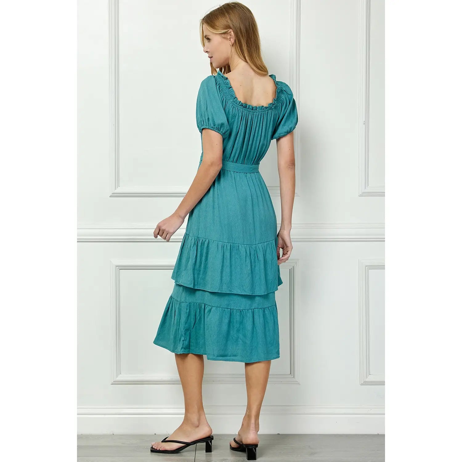 LINEN DOUBLE TIER PUFF SLEEV DRESS
