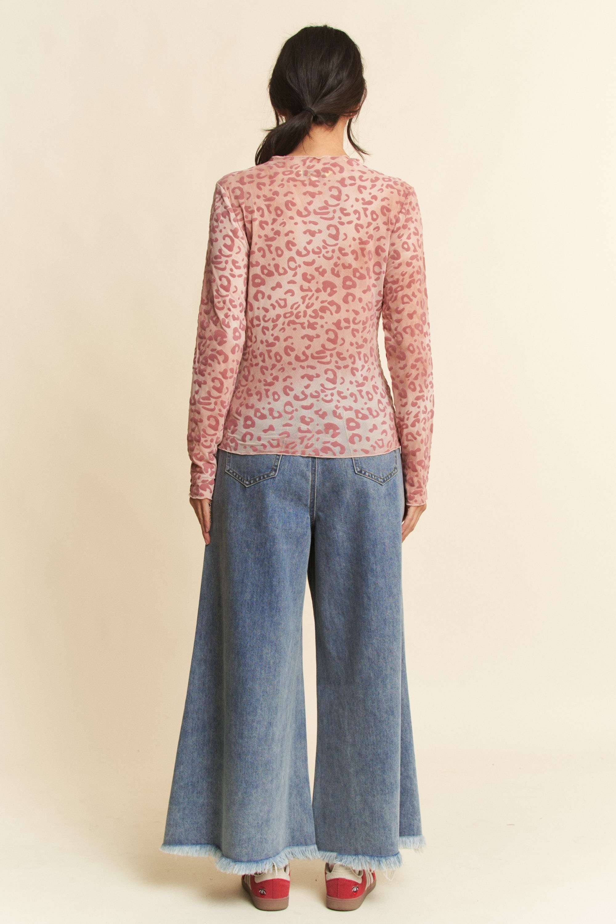 PLUS LEOPARD PRINT TEXTURED LAYERING TOP