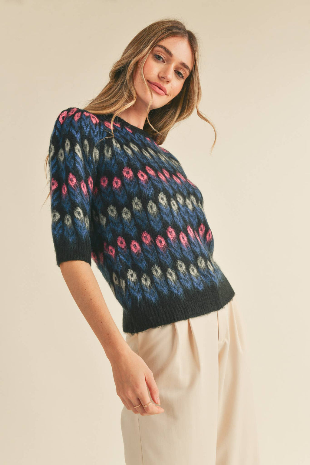 FLORAL KNIT SHORT PUFF SLEEVE SWEATER TOP
