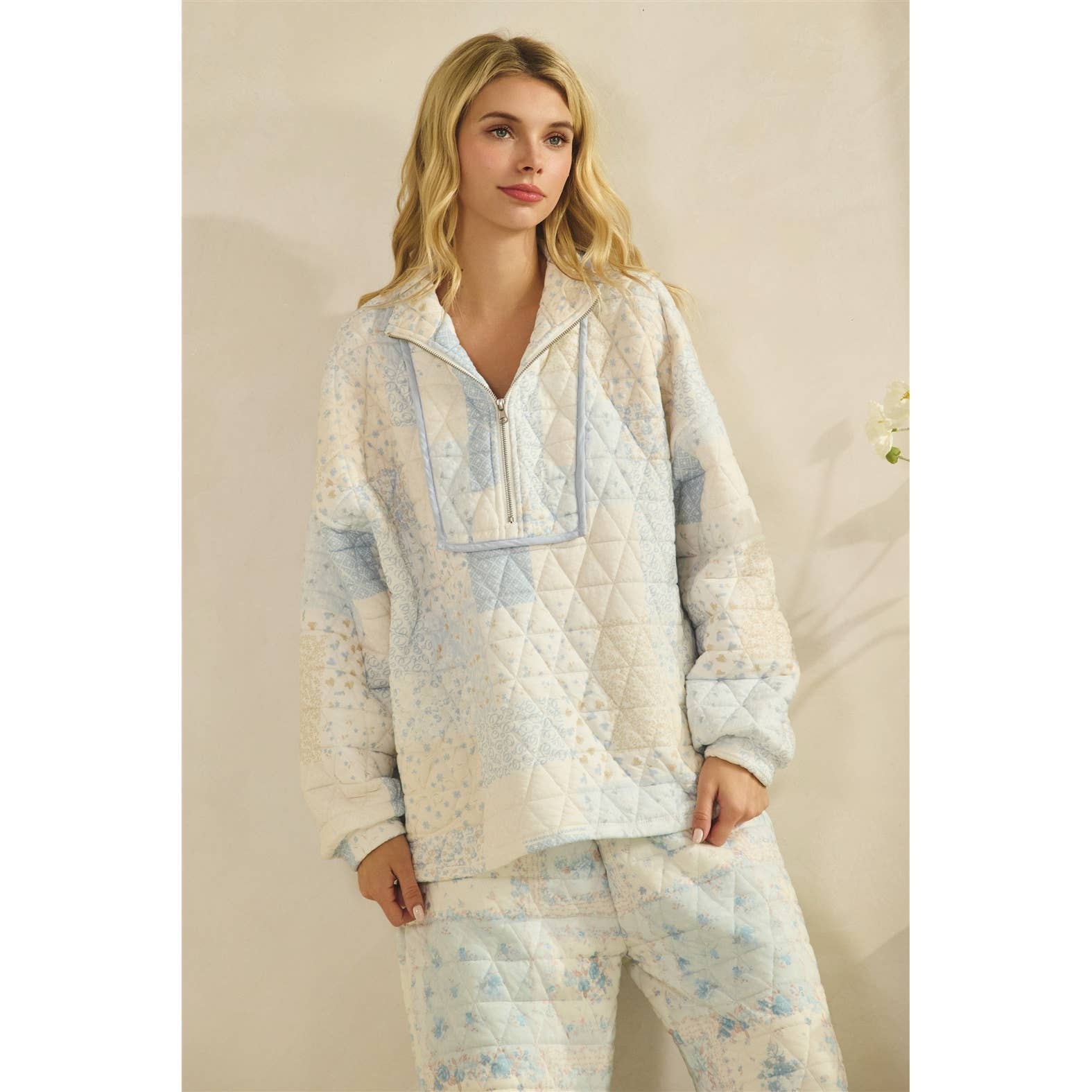 Floral textured lounge pants