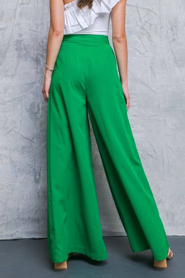 A solid woven pant - IP7901