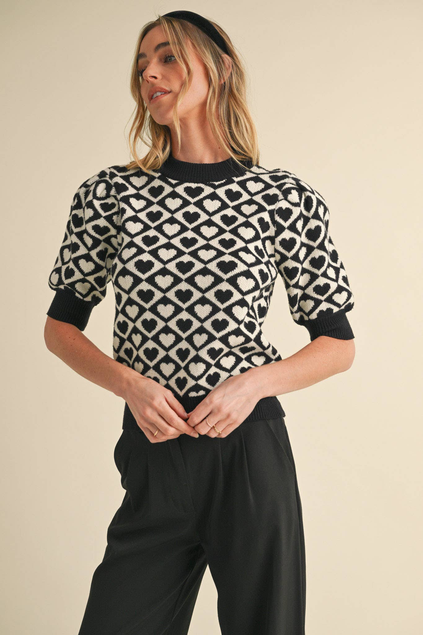 CHECKERED HEART PATTERN SWEATER