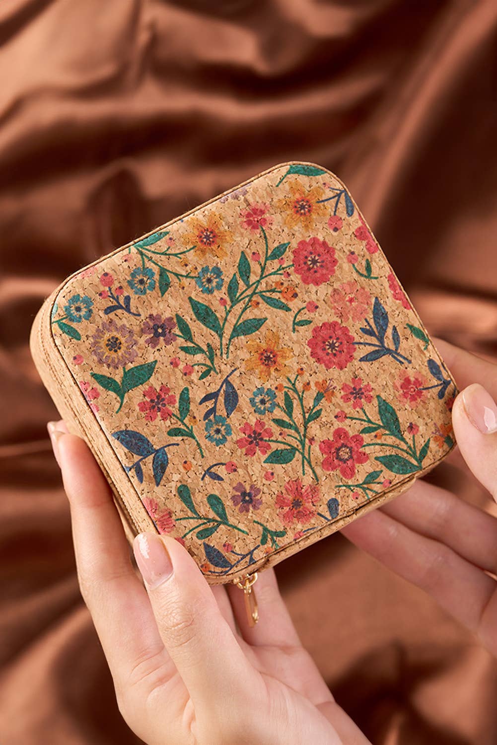 Retro Floral Print Portable Square Jewelry Box 2*4*4 inch
