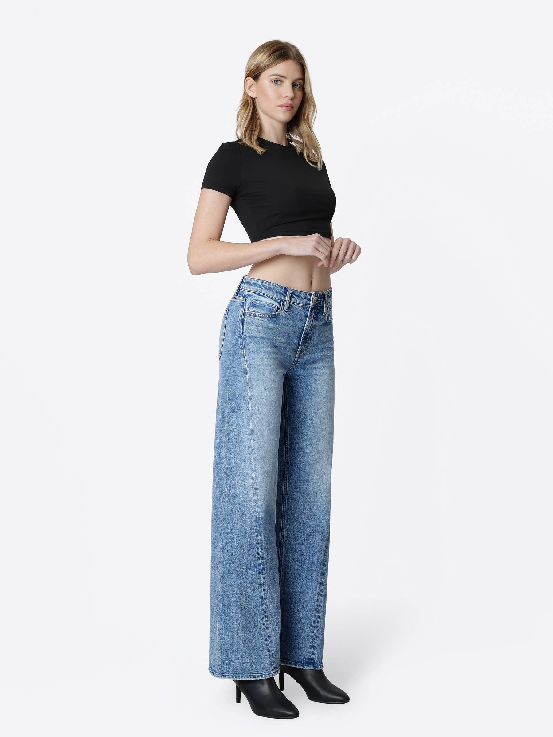 HIGH RISE SIDE SEAMED TINTED WIDE LEG JEANS